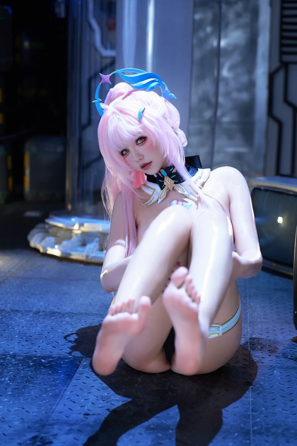 阿薰kaOri_No_064_爱弥斯_上中下&写真花絮_567P,92GIF,13V_7_98GB中 爱弥斯写真30.webp