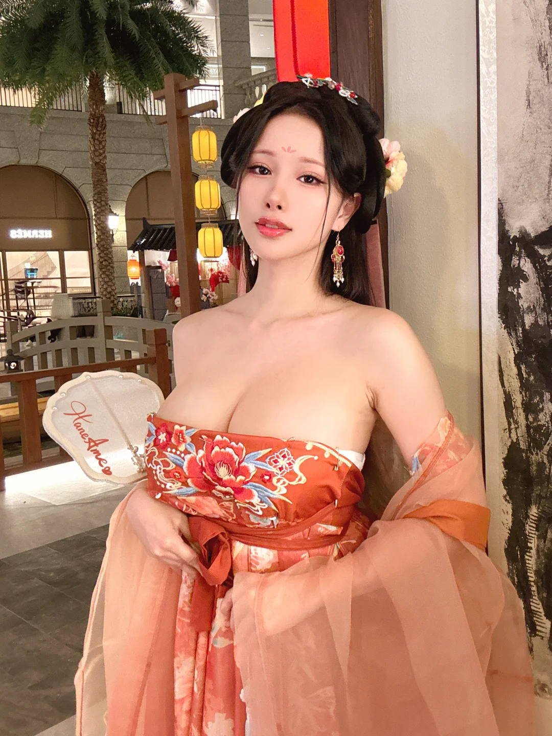雨波_HaneAme – 唐朝妖妃 [33P-117MB] 【丝足阁写真】018.webp