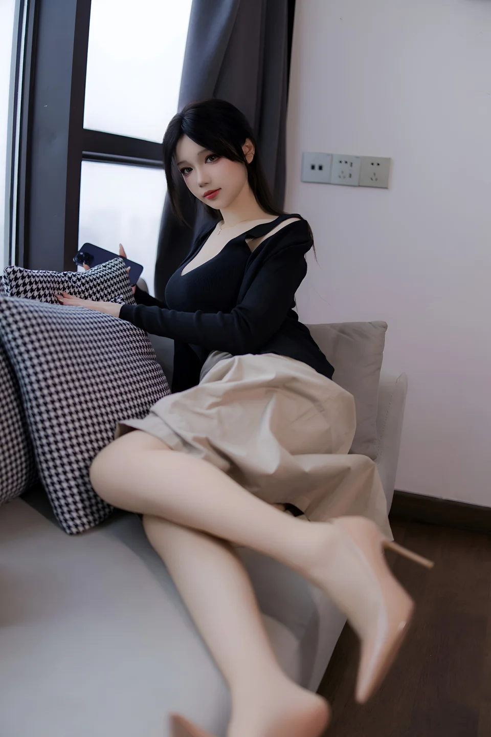 雪晴Astra - OL大姐姐 [87P,3V-1.35GB] 073.webp