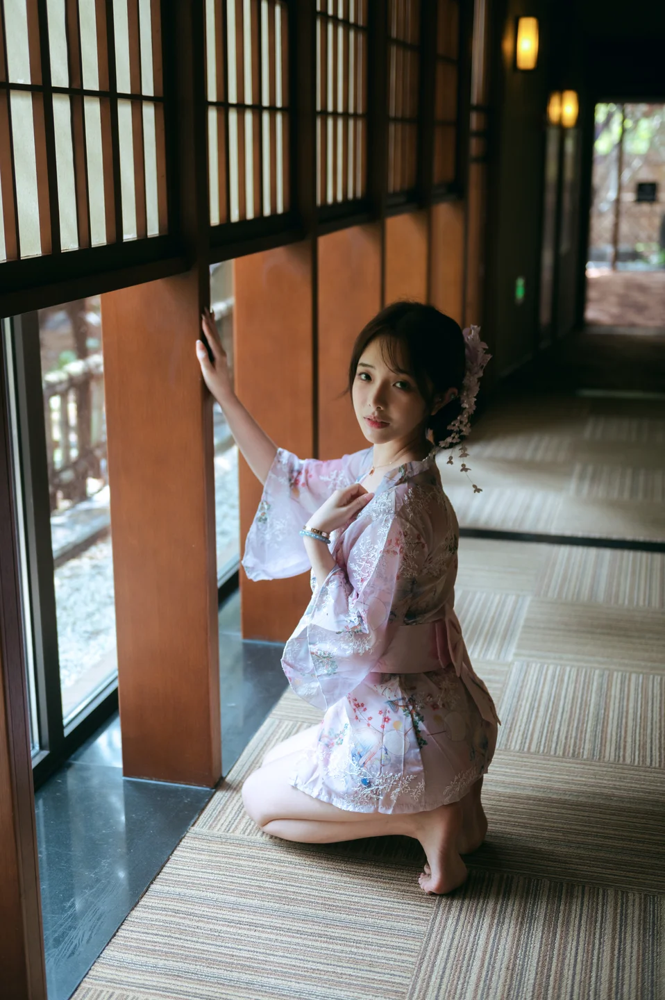 雯妹不讲道理 – 和风庭院 [68P3V-634MB] TG@icoset021.webp