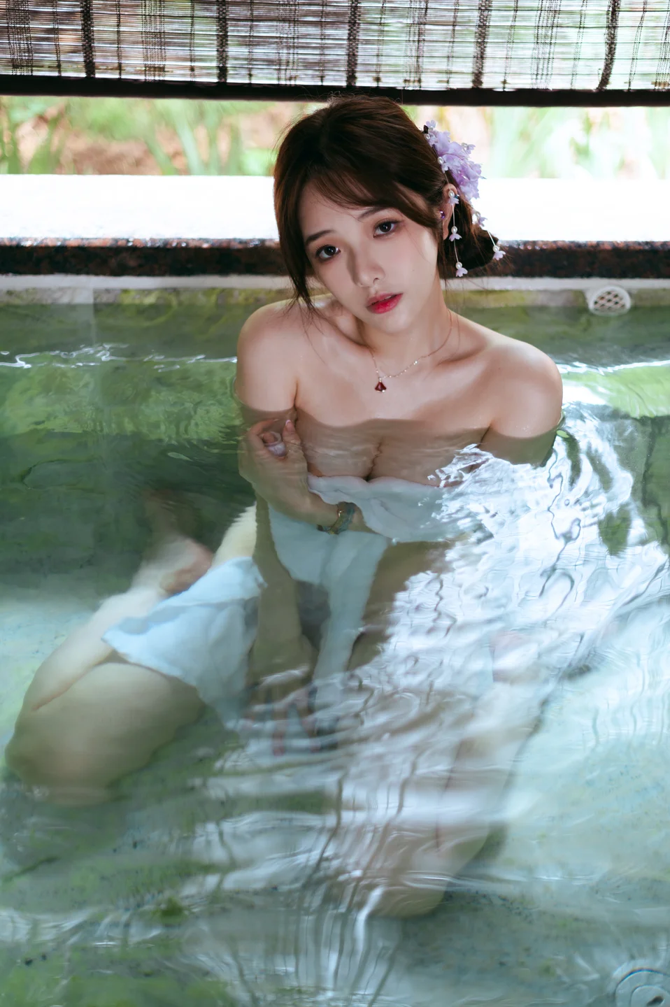 雯妹不讲道理 – 和风庭院 [68P3V-634MB] TG@icoset068.webp