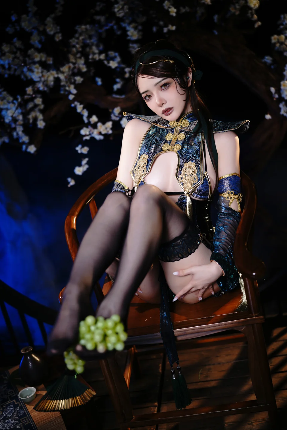 雯妹不讲道理 – 青蛇 [72P-1.1GB] 【丝足阁写真】032.webp