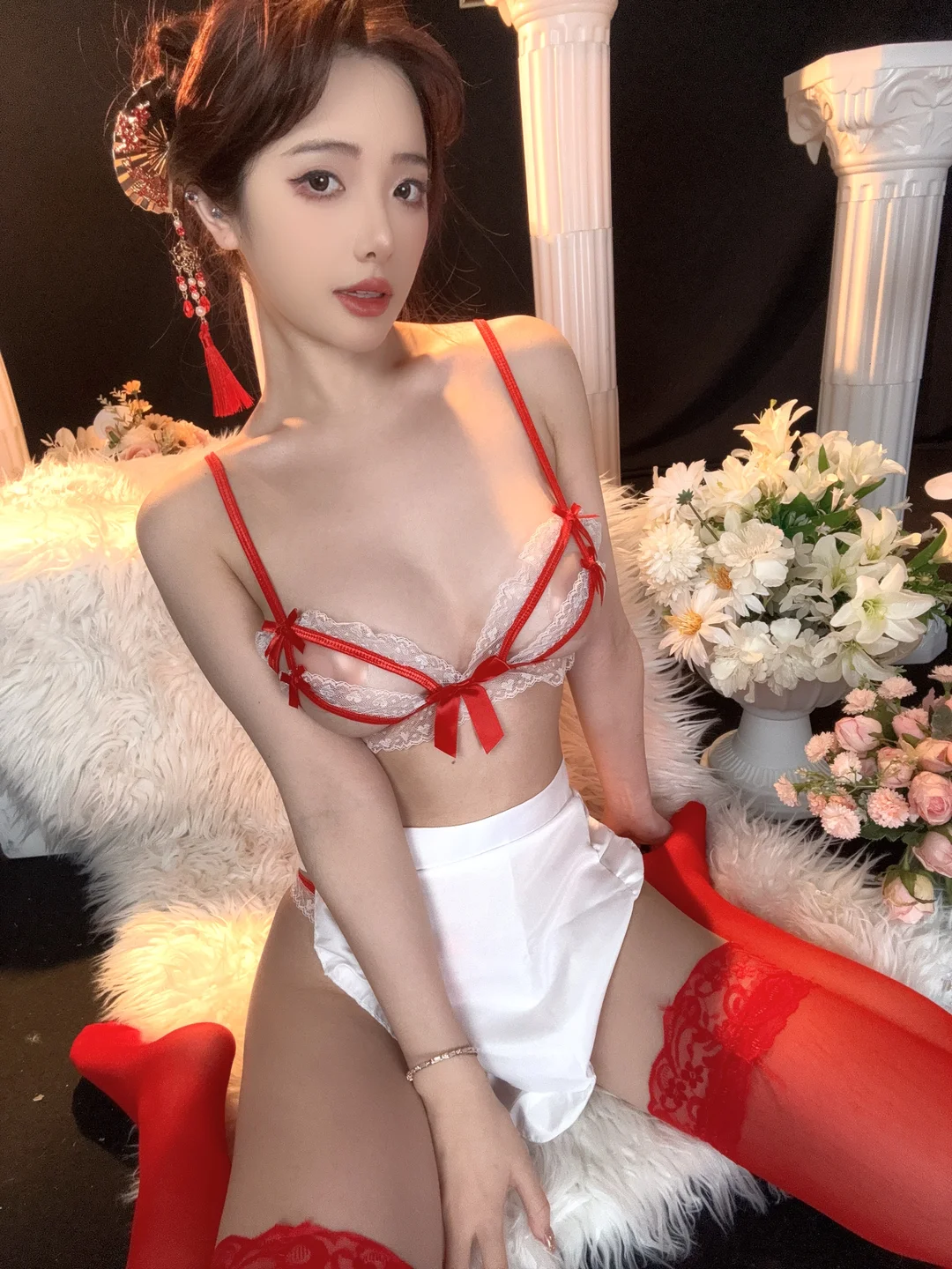雯妹不讲道理_–_蛇年限定_春节大礼包_138P16V_472MB 【丝足阁写真】079.webp