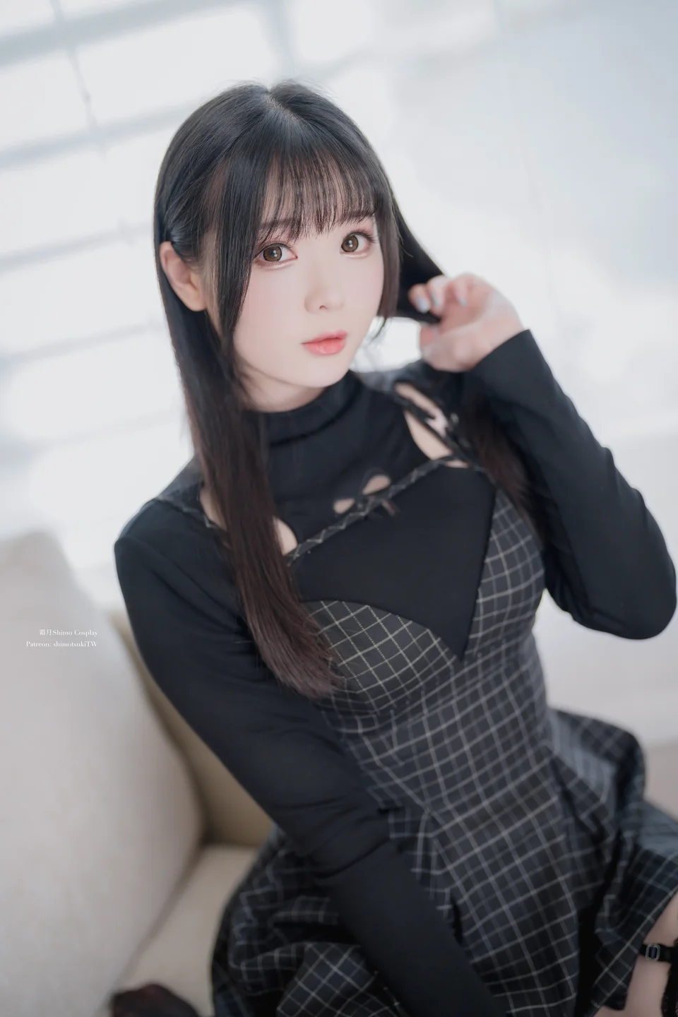 霜月shimo - 日本饭店黑私服 [30P]
