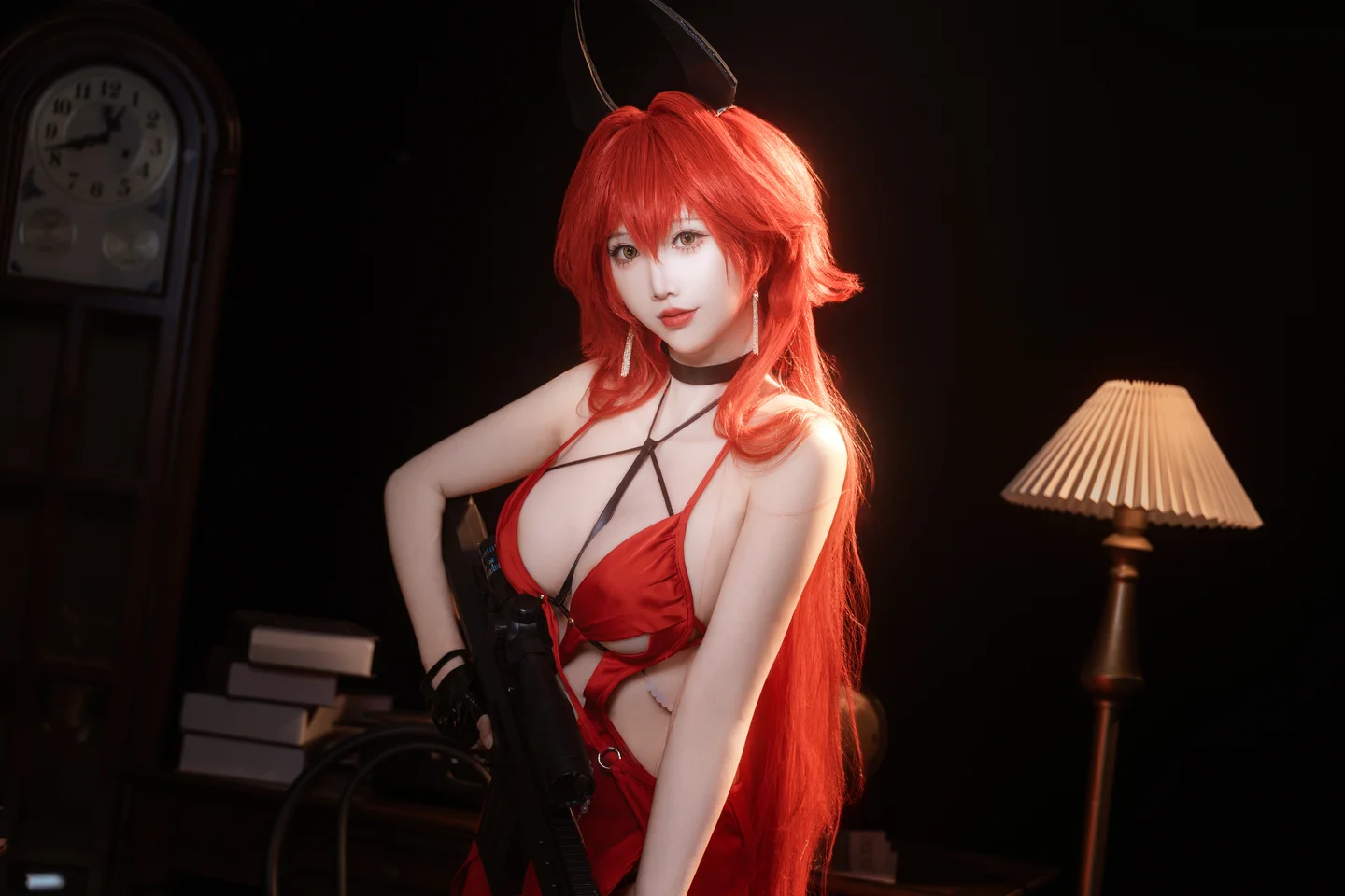 面饼仙儿 – Nikke 小红帽礼服 [24P] TG@icoset005.webp