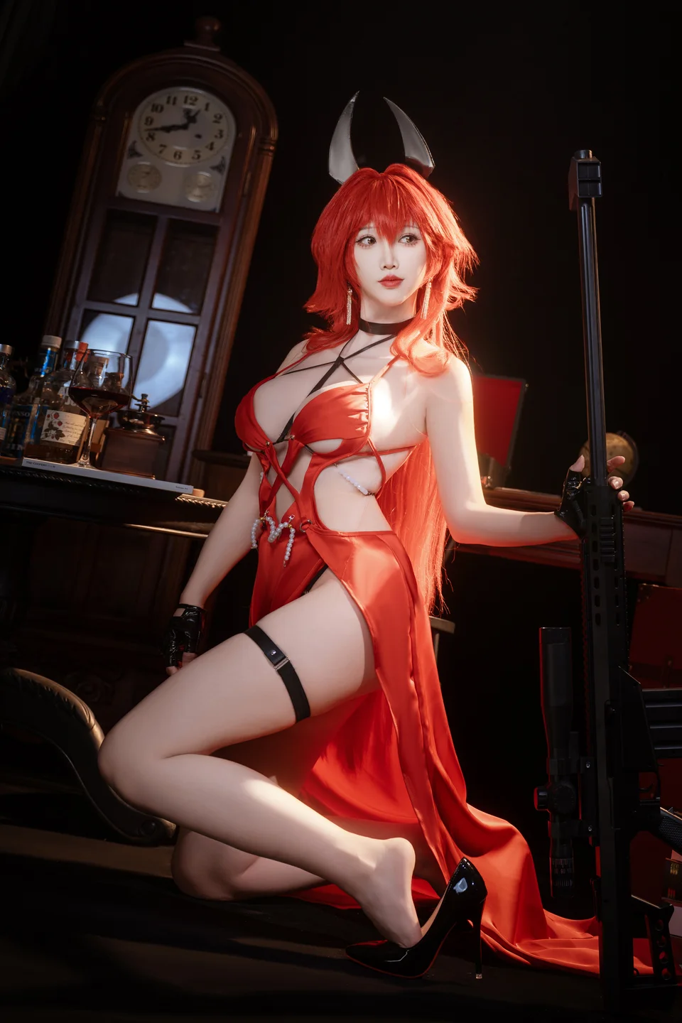 面饼仙儿 – Nikke 小红帽礼服 [24P] TG@icoset006.webp