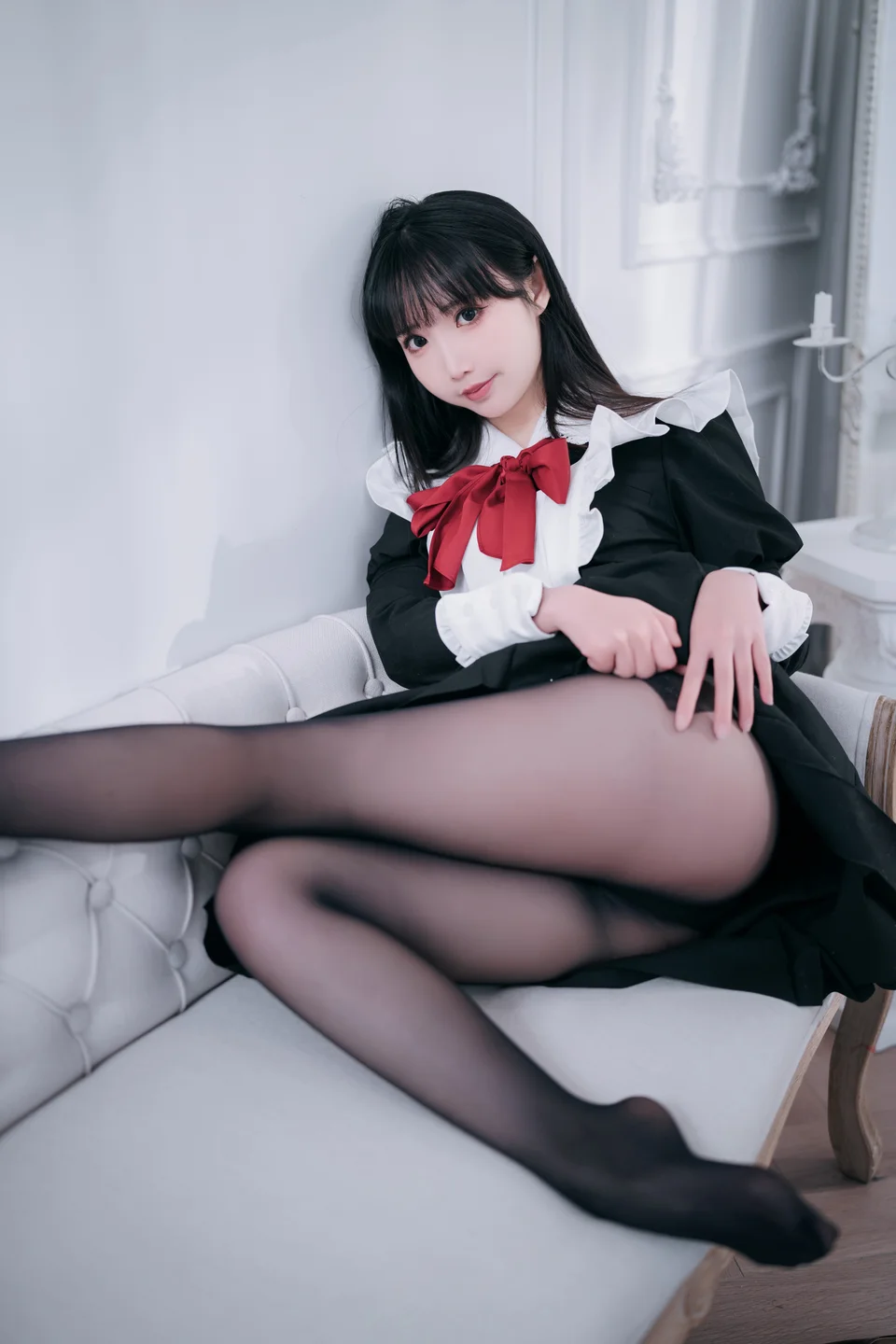 面饼仙儿 - 红高跟女仆 [30P] tg@simisebaisi20.webp