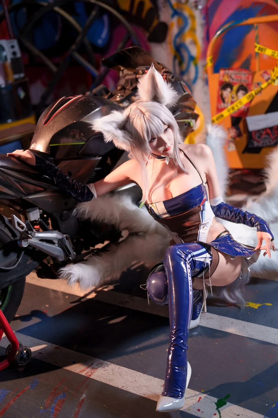 香草喵露露_25年01月舰长_信浓_赛车_12P,1V_417MB 006.webp