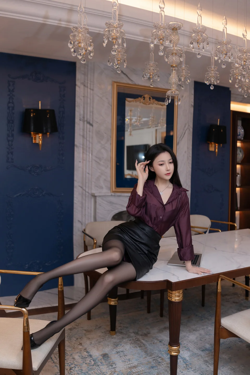 鱼子酱Fish – 紫色衬衫 [120P-1.48GB] 【丝足阁写真】006.webp