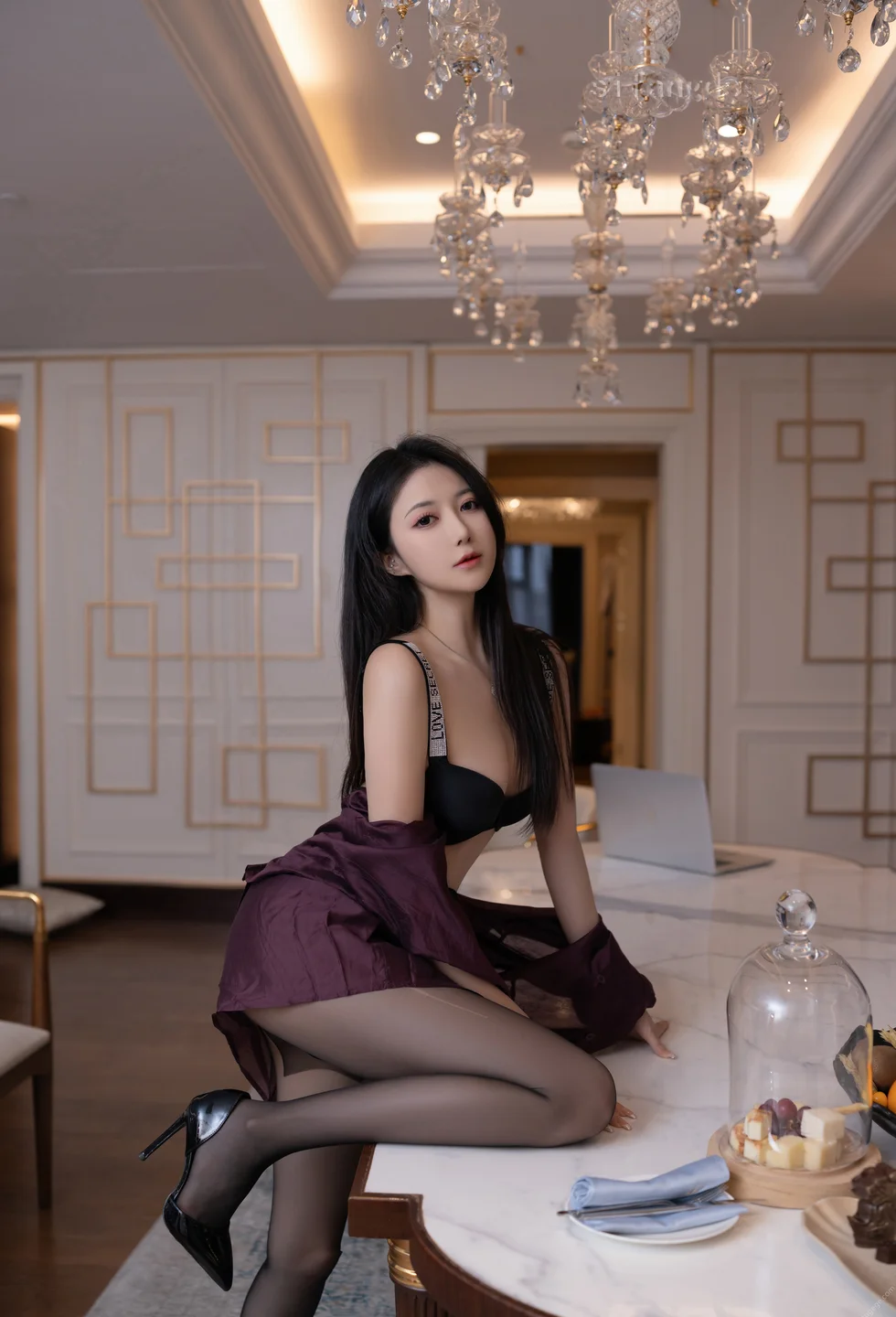 鱼子酱Fish – 紫色衬衫 [120P-1.48GB] 【丝足阁写真】040.webp