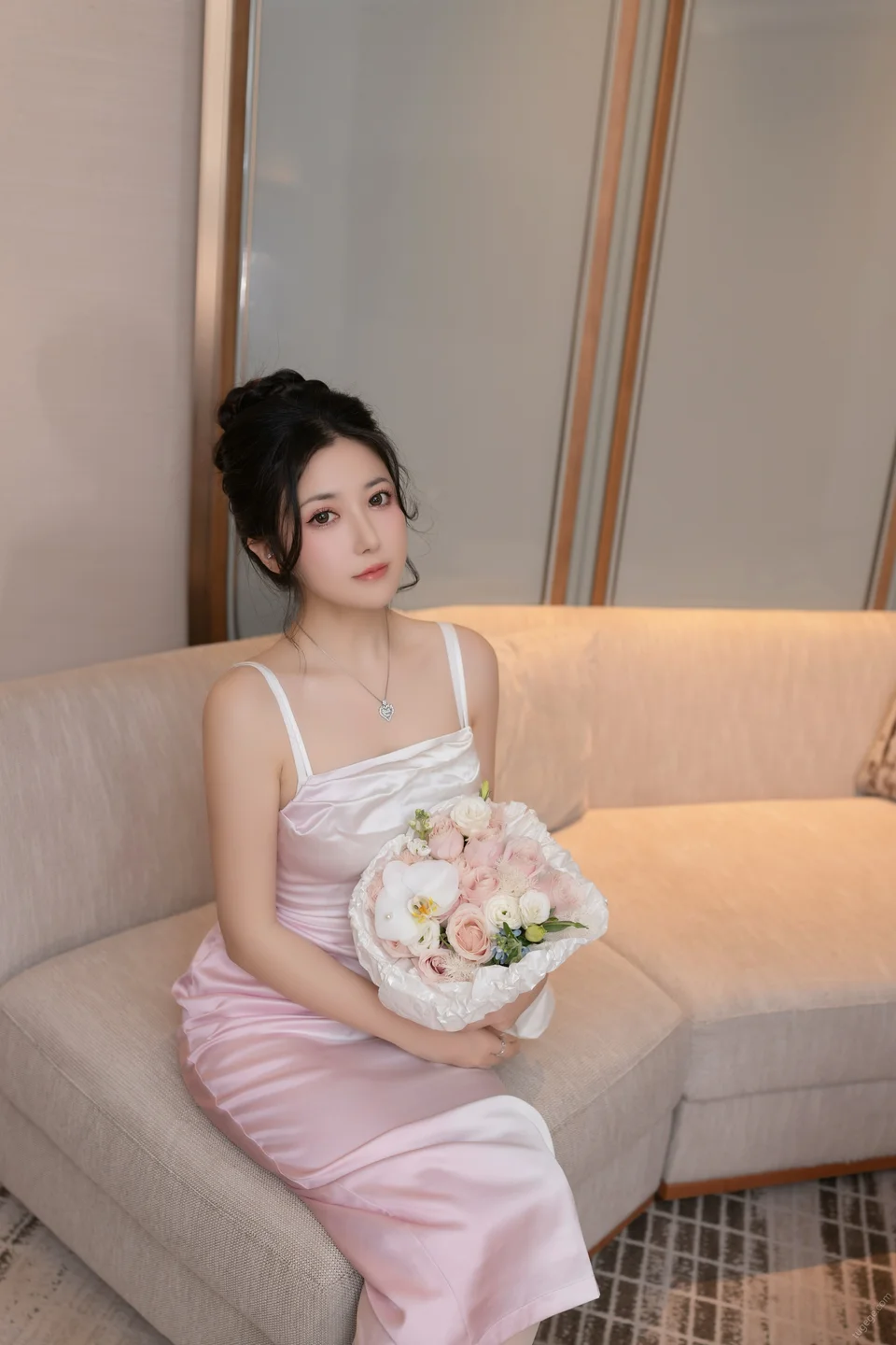 鱼子酱Fish – 许愿 [120P-959MB] 【丝足阁写真】004.webp