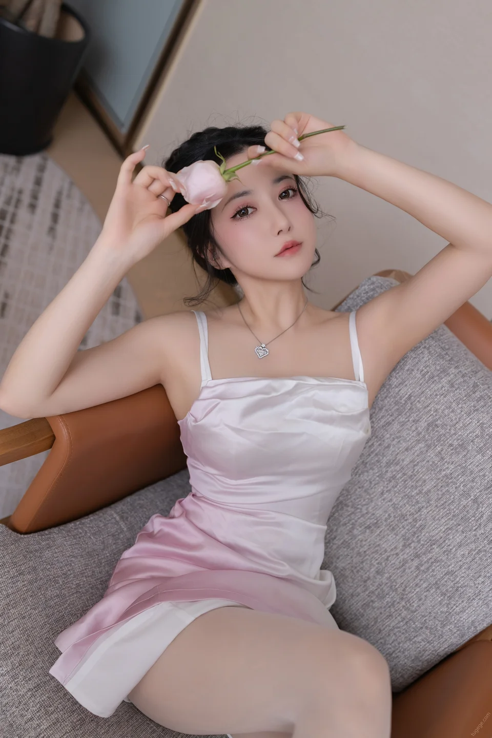 鱼子酱Fish – 许愿 [120P-959MB] 【丝足阁写真】011.webp