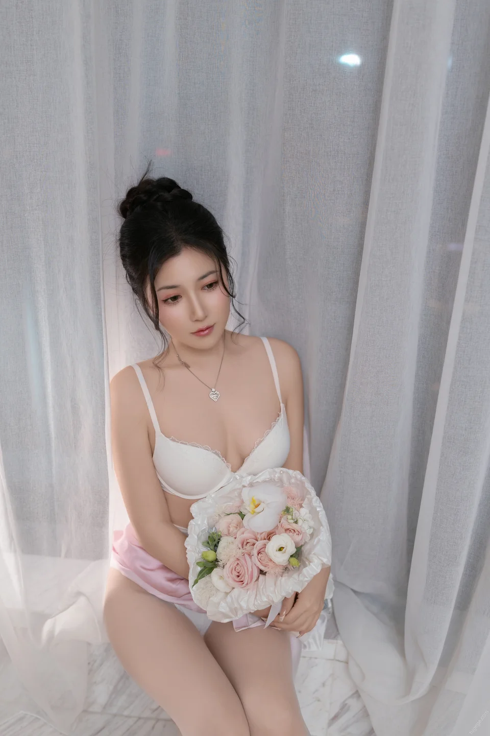 鱼子酱Fish – 许愿 [120P-959MB] 【丝足阁写真】030.webp