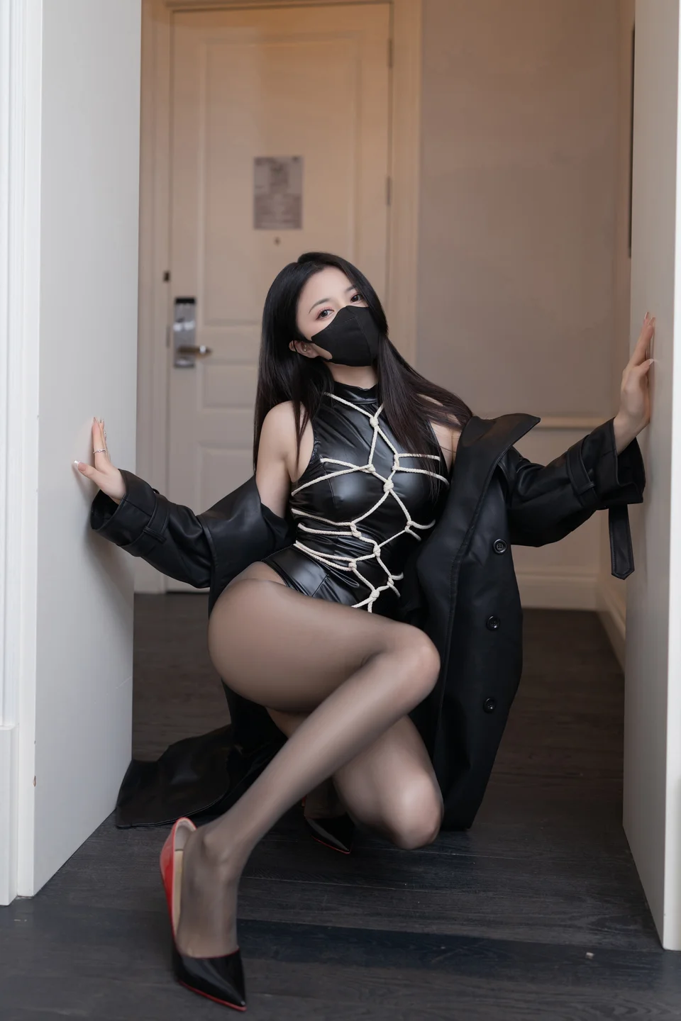 鱼子酱Fish – 释放的秘密 [120P-1.11GB] 【丝足阁写真】007.webp
