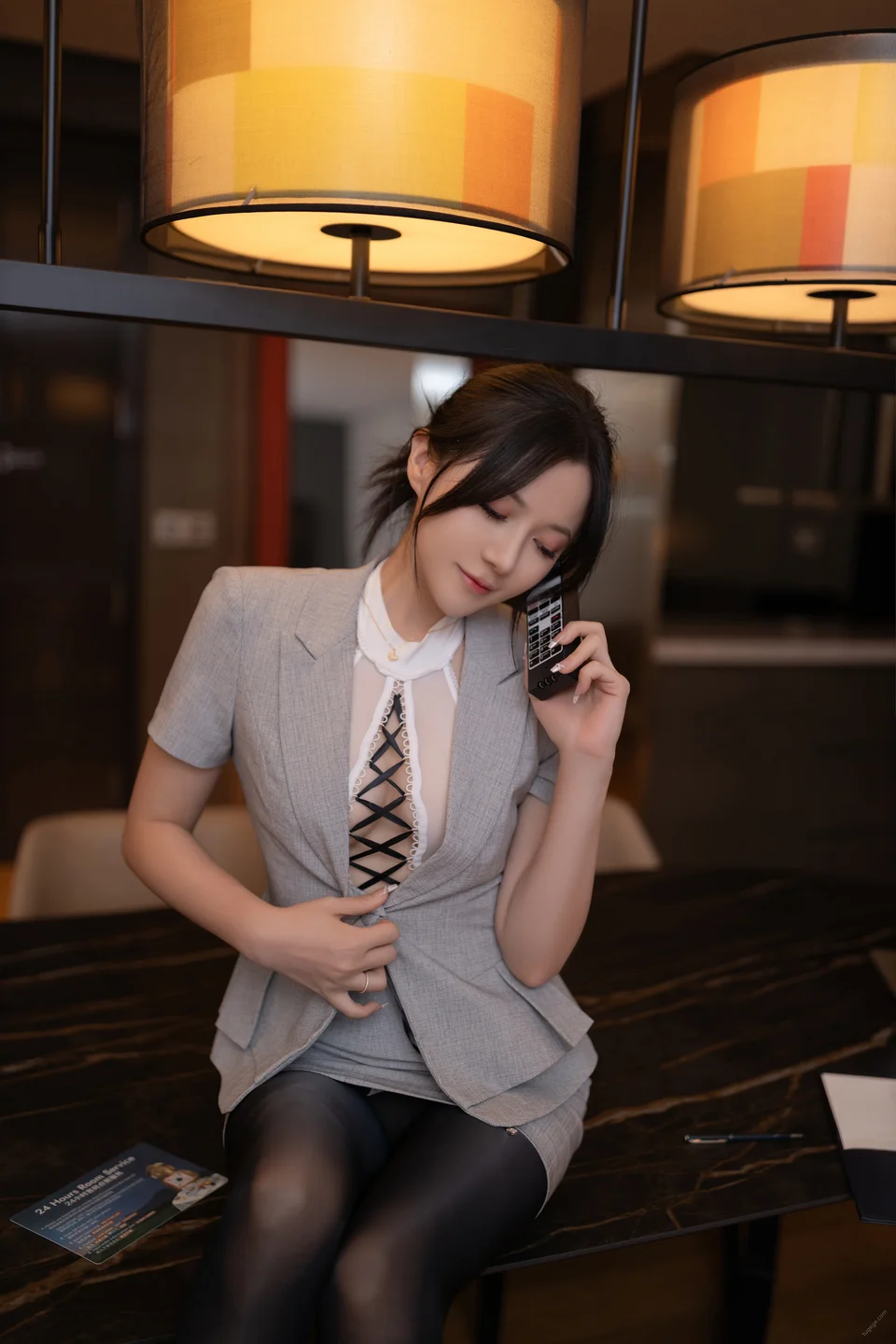 鱼子酱Fish - 他的监控电话 [122P] tg@simisebaisi14.webp