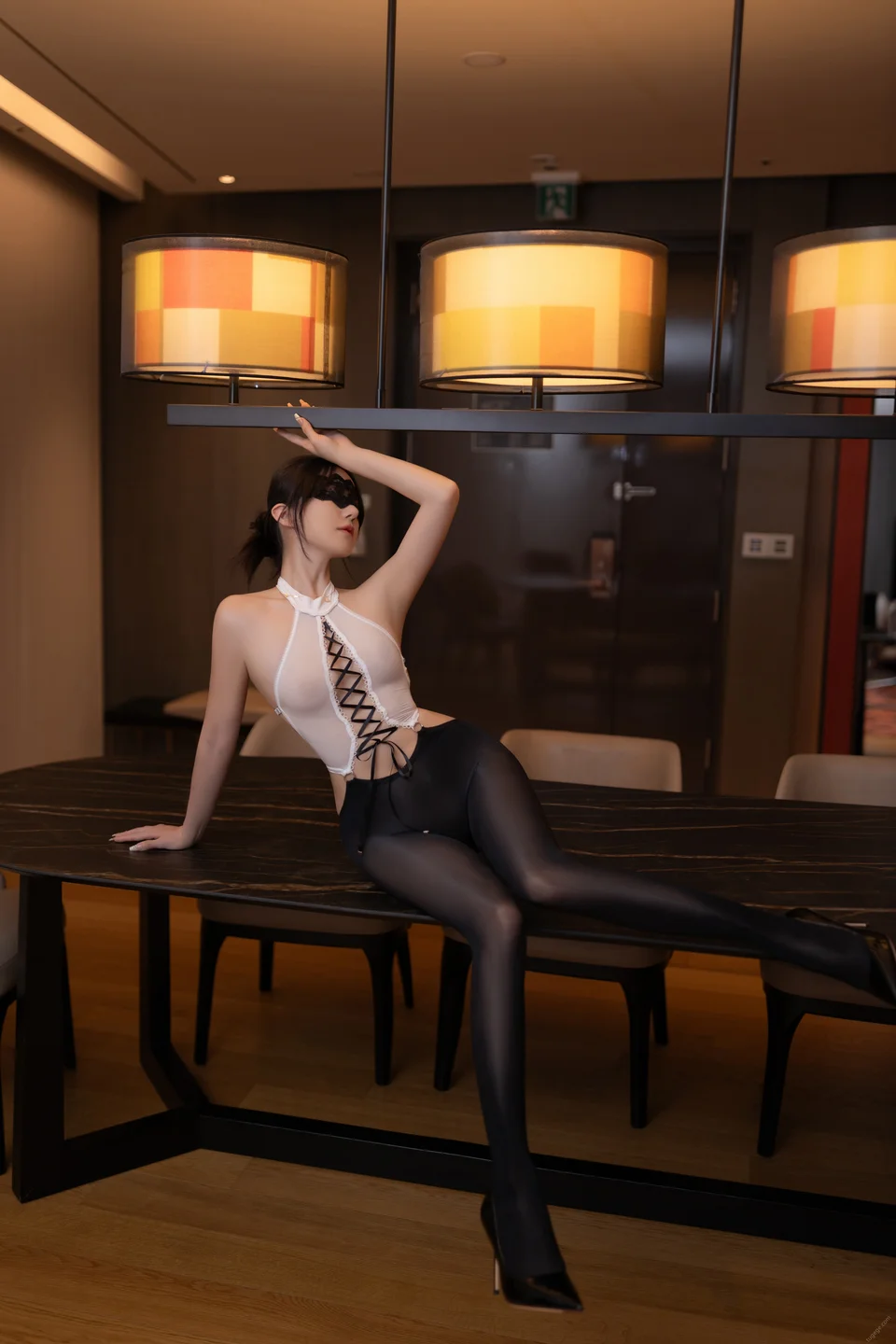 鱼子酱Fish - 他的监控电话 [122P] tg@simisebaisi64.webp