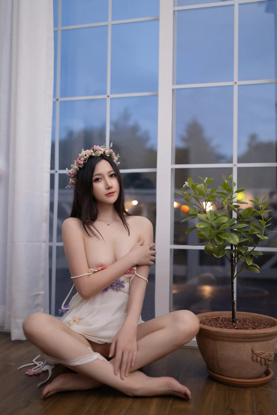 鱼子酱Fish - 秀人内购 花的伞 [120P] TG@icoset052.webp