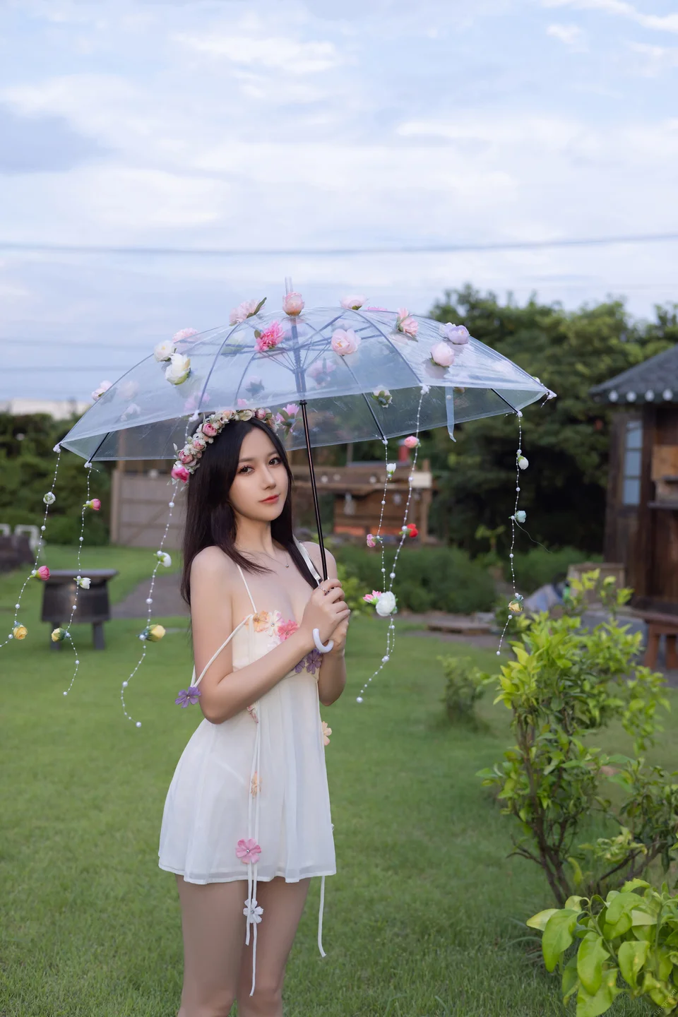 鱼子酱Fish - 秀人内购 花的伞 [120P] TG@icoset072.webp