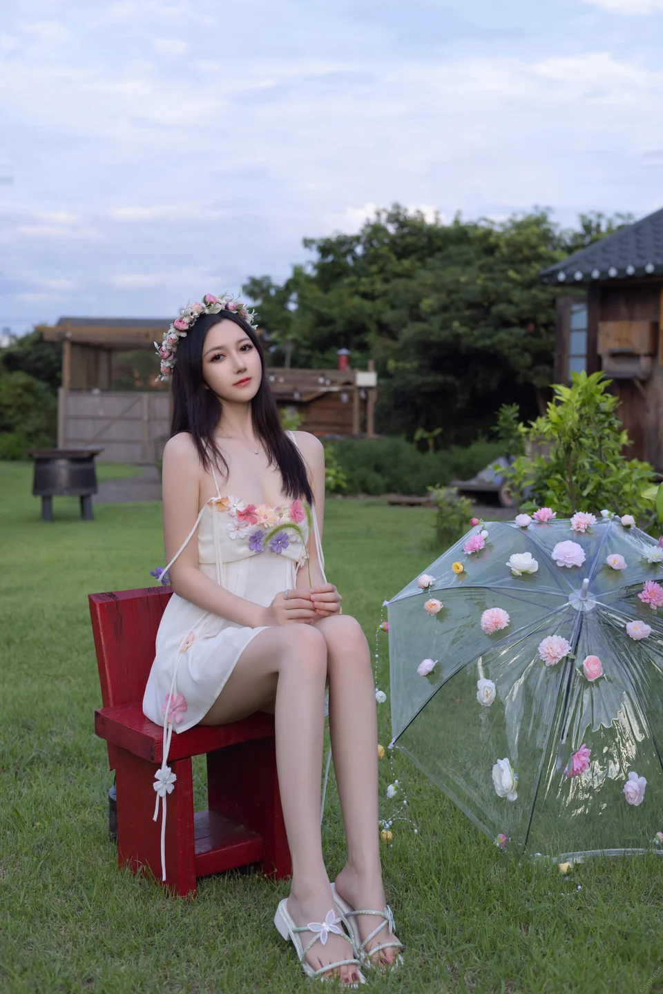 鱼子酱Fish - 秀人内购 花的伞 [120P] TG@icoset079.webp
