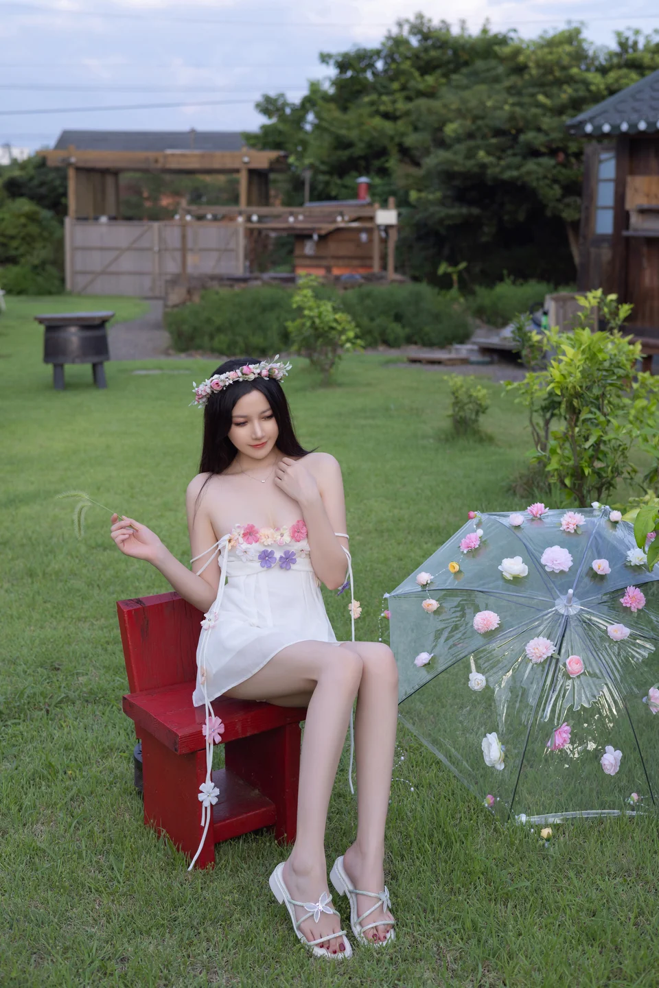 鱼子酱Fish - 秀人内购 花的伞 [120P] TG@icoset082.webp