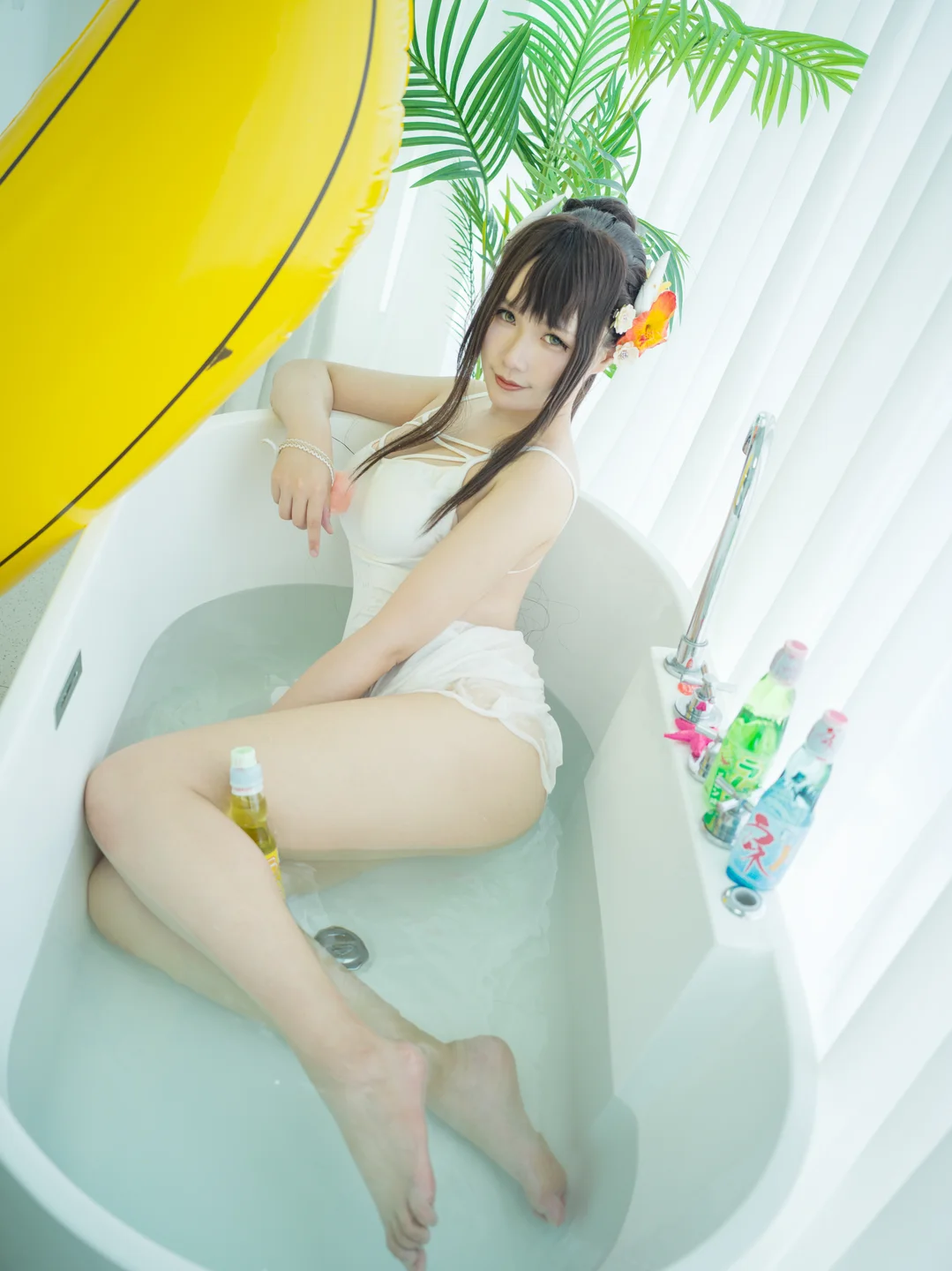 麻花麻花酱 – 泳装 [30P-174MB]