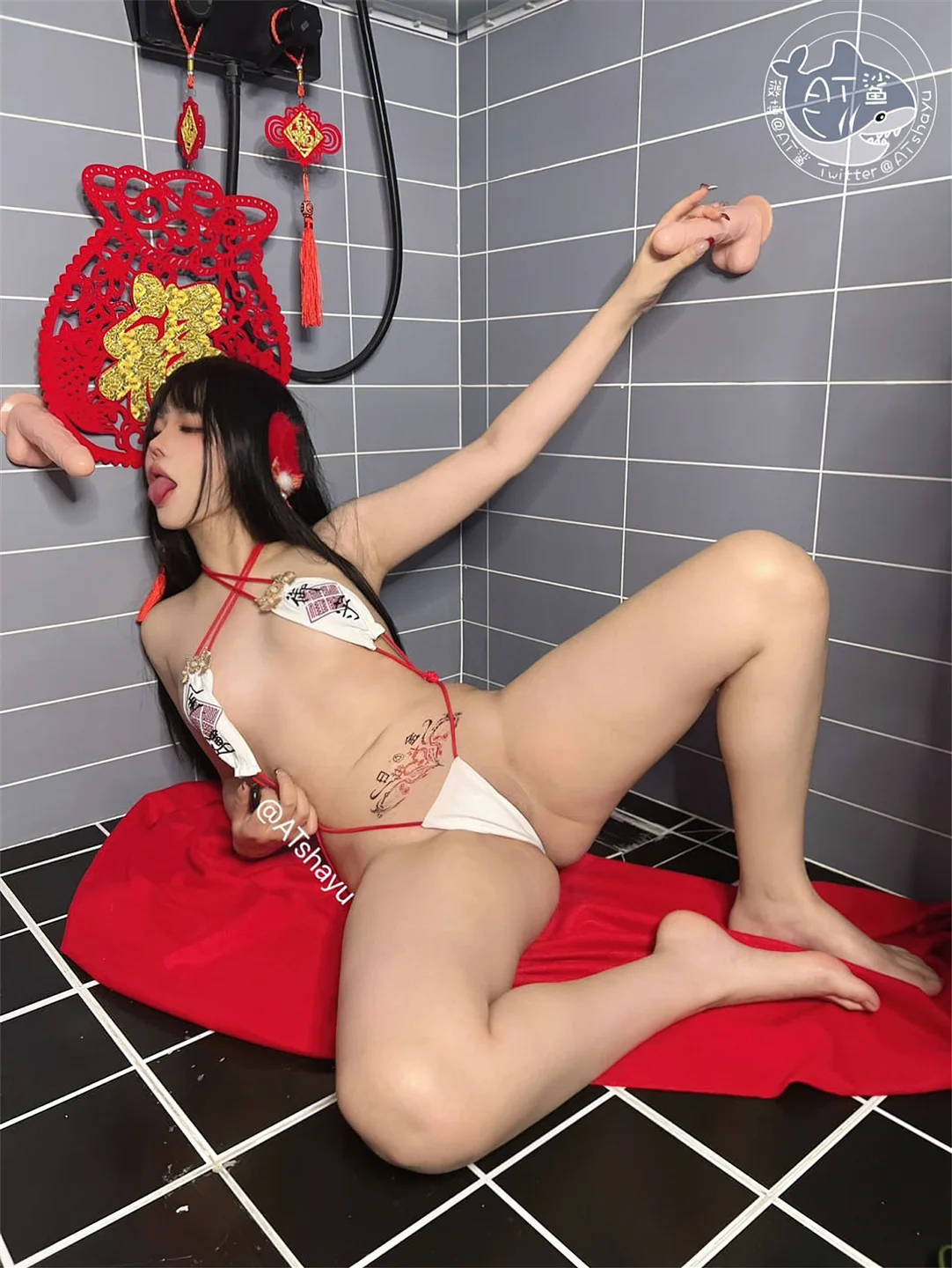 AT鲨 - 淫乱の新年夜 [133P,1V-567MB] 099.webp