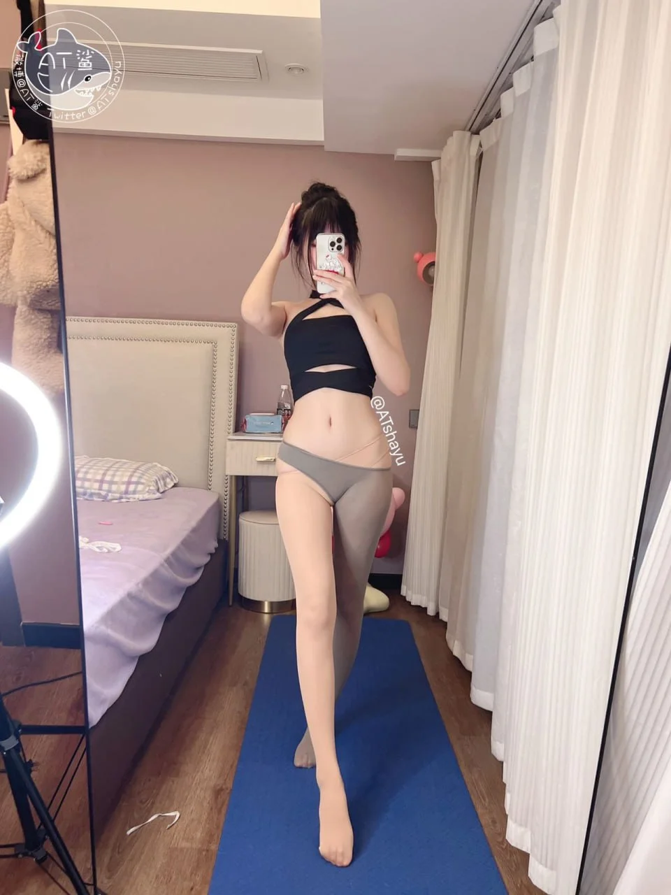 AT鲨 - 瑟瑟瑜伽 [52P 3V] tg@simisebaisi38.webp