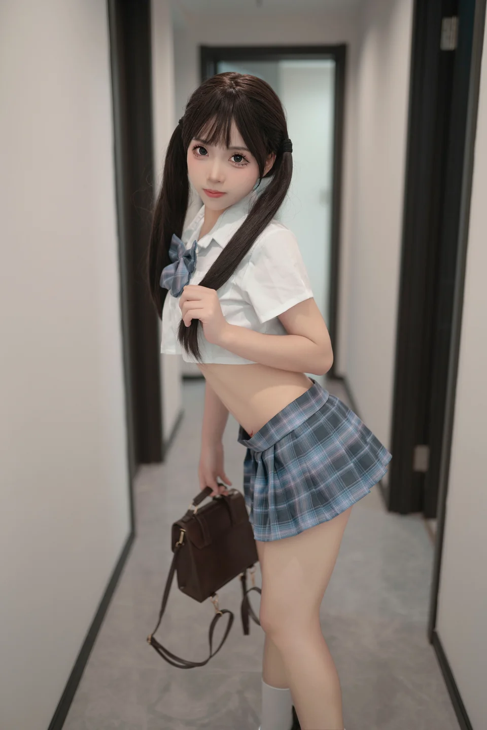 Bangni邦尼 – 家有妹妹 [51P-387MB] 【丝足阁写真】005.webp