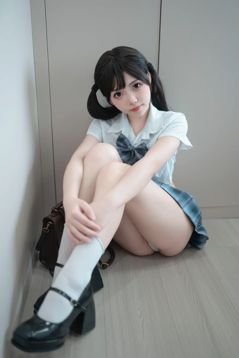 Bangni邦尼 – 家有妹妹 [51P-387MB] 【丝足阁写真】028.webp