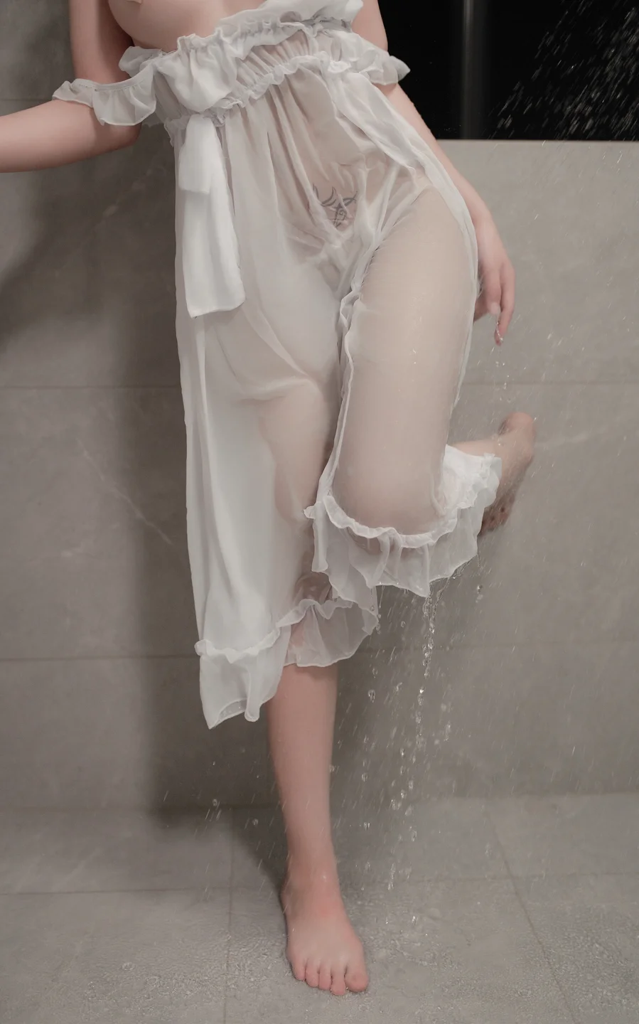 Bangni邦尼 – 淋浴湿身 [84P-1.19GB] 【丝足阁写真】058.webp