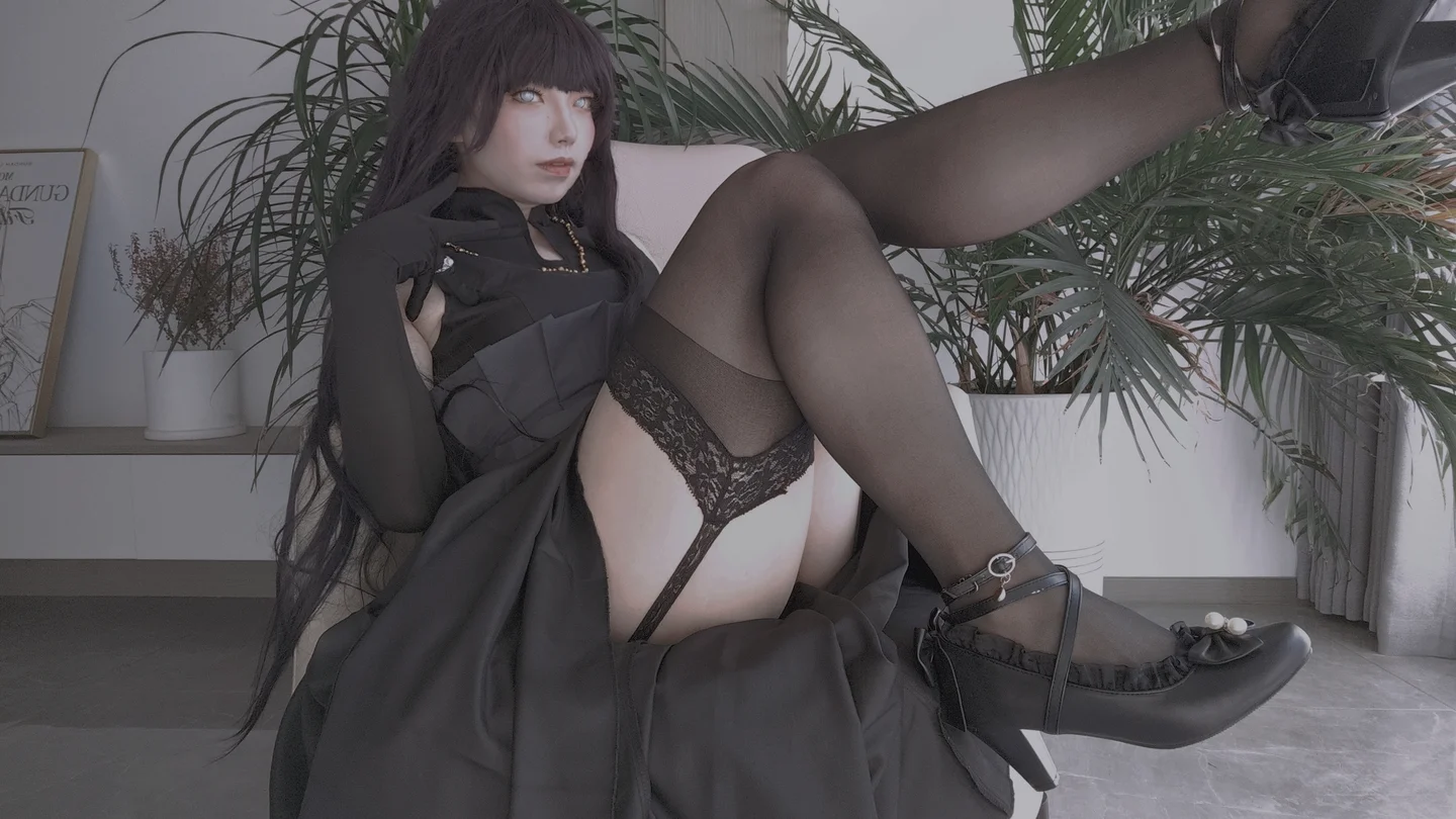 Calir_CC - Hinata Hyuga [119P-409MB] 0116.webp