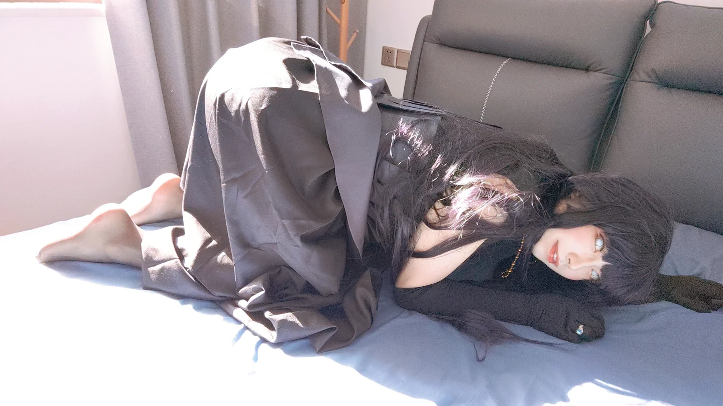 Calir_CC - Hinata Hyuga [119P-409MB] 039.webp