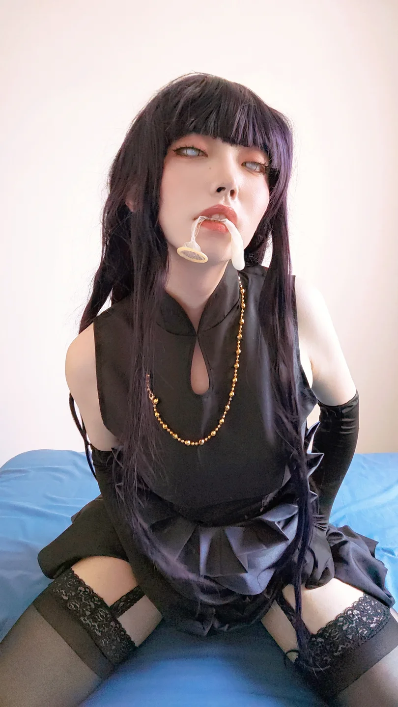 Calir_CC - Hinata Hyuga [119P-409MB] 098.webp