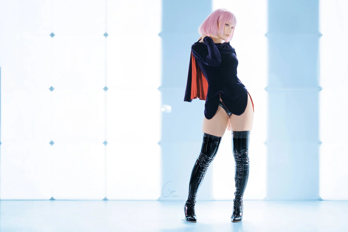 Cien恩恩 - 这不是哈曼吗 [38P-60MB](1) 005.webp