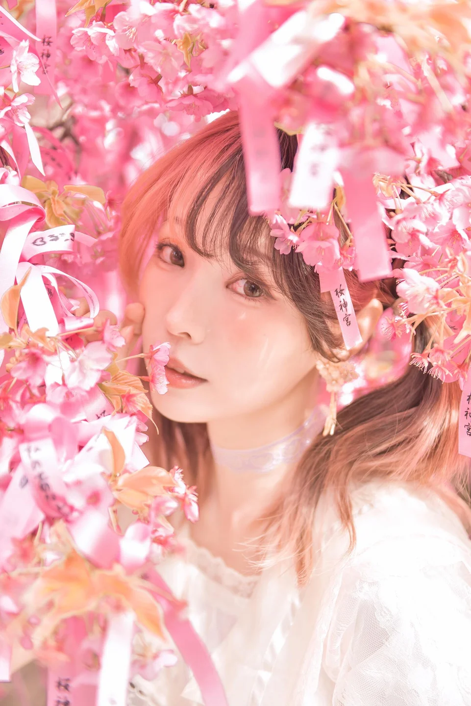 ElyEE子 - April Set A 2025 [25P,4V-227MB] 021.webp