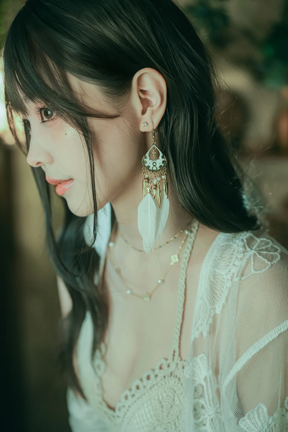 ElyEE子 - Secret Treehouse Escape 【丝足阁写真】023.webp