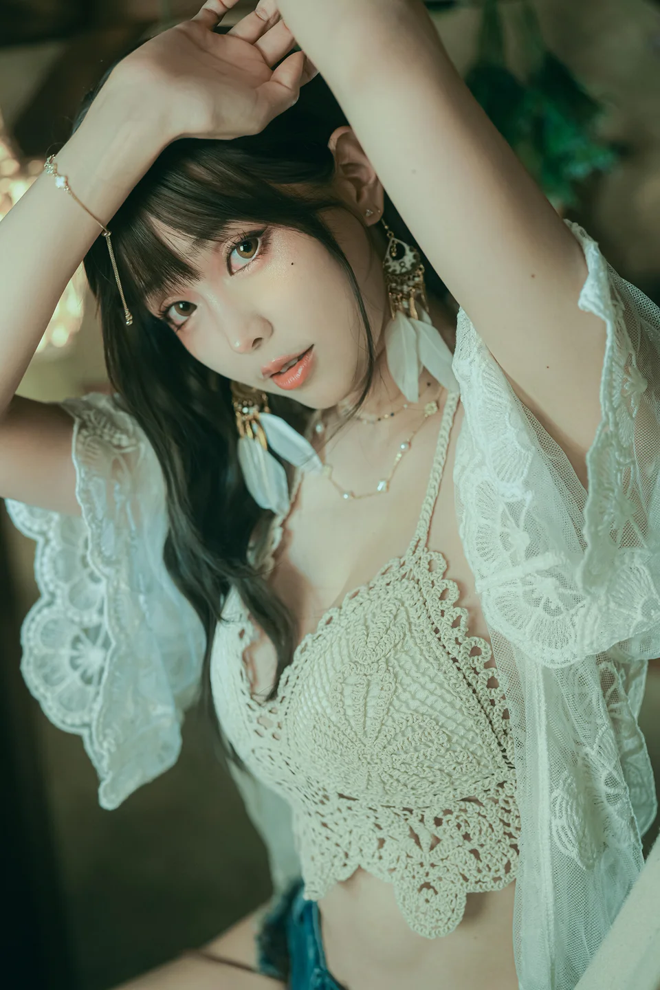 ElyEE子 - Secret Treehouse Escape 【丝足阁写真】025.webp