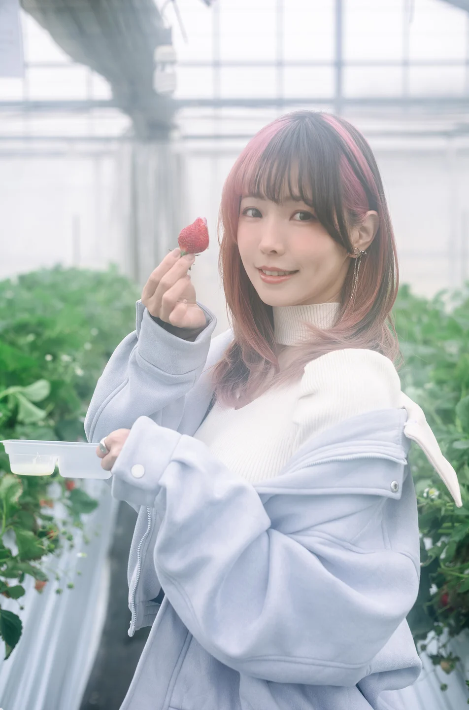 ElyEE子 - Strawberry Picking Date [34P2V-135MB] 【丝足阁写真】004.webp
