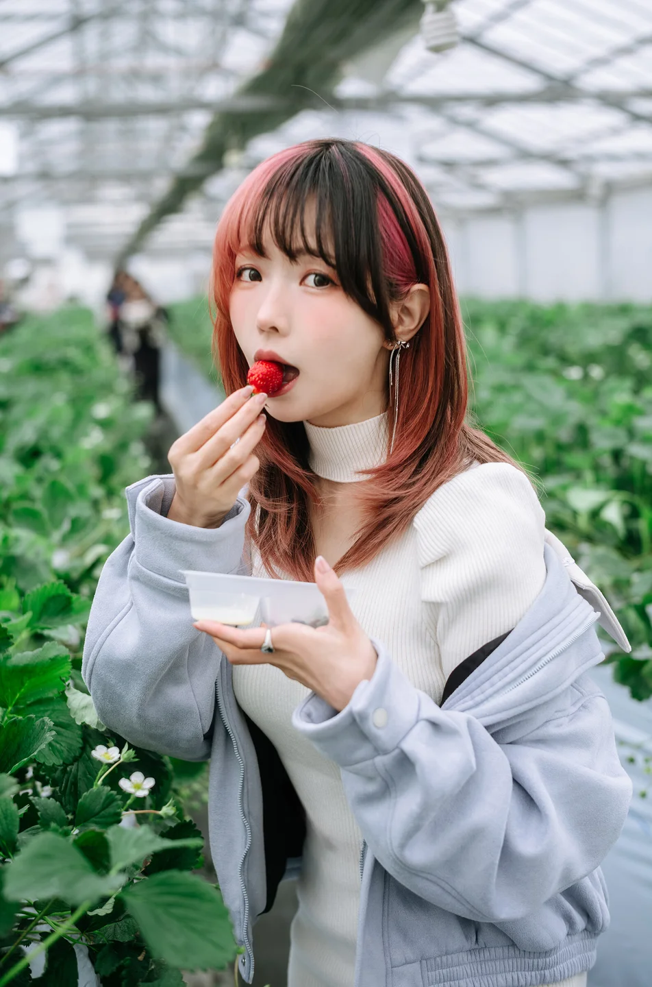 ElyEE子 - Strawberry Picking Date [34P2V-135MB] 【丝足阁写真】010.webp