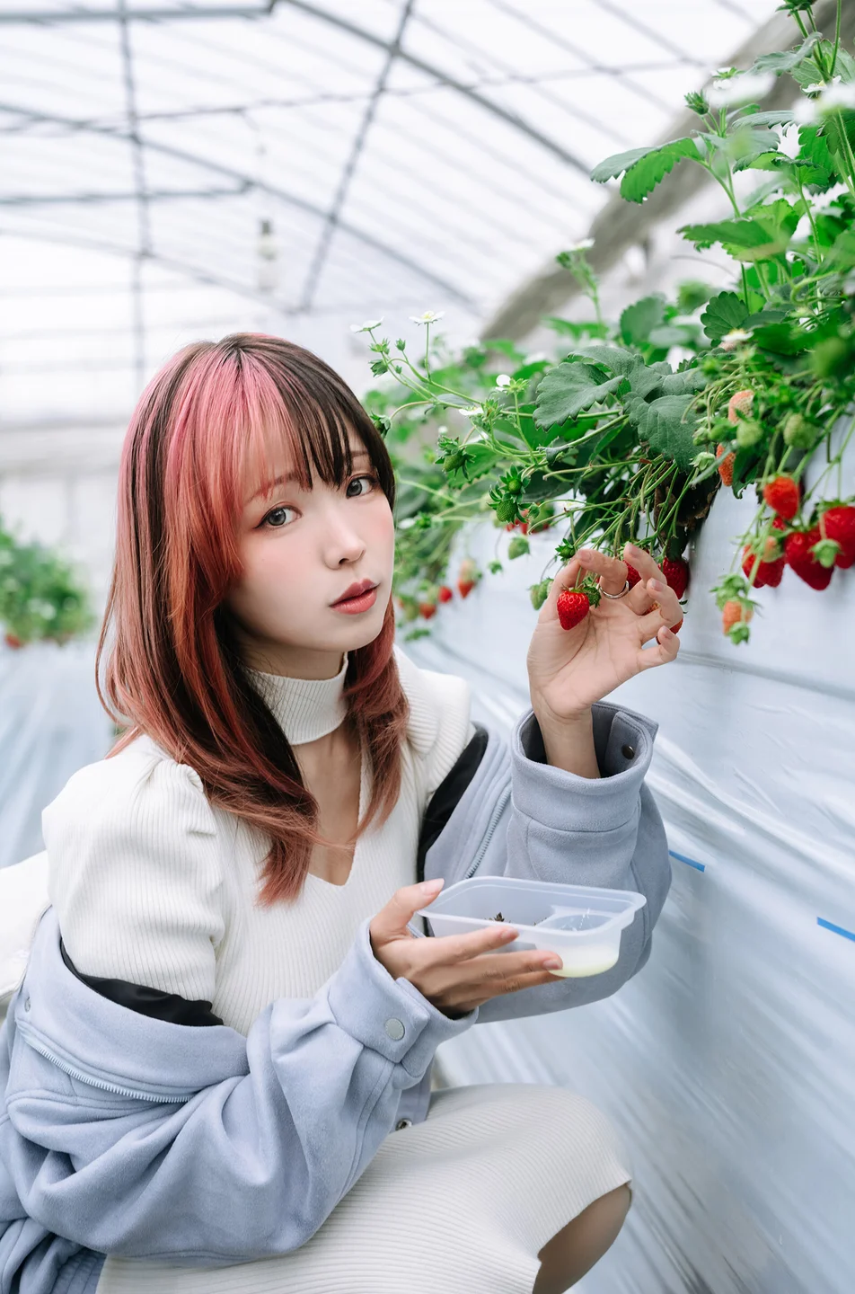 ElyEE子 - Strawberry Picking Date [34P2V-135MB] 【丝足阁写真】012.webp