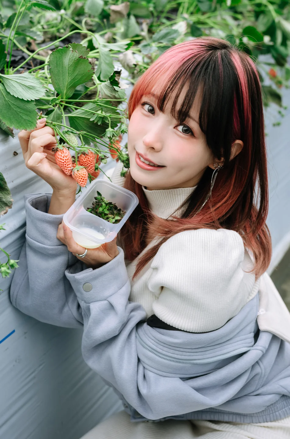 ElyEE子 - Strawberry Picking Date [34P2V-135MB] 【丝足阁写真】017.webp