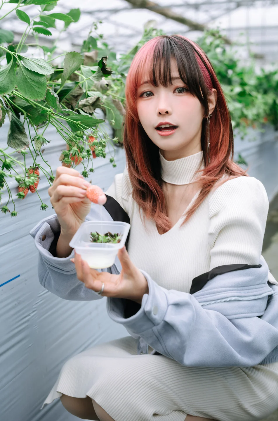 ElyEE子 - Strawberry Picking Date [34P2V-135MB] 【丝足阁写真】018.webp