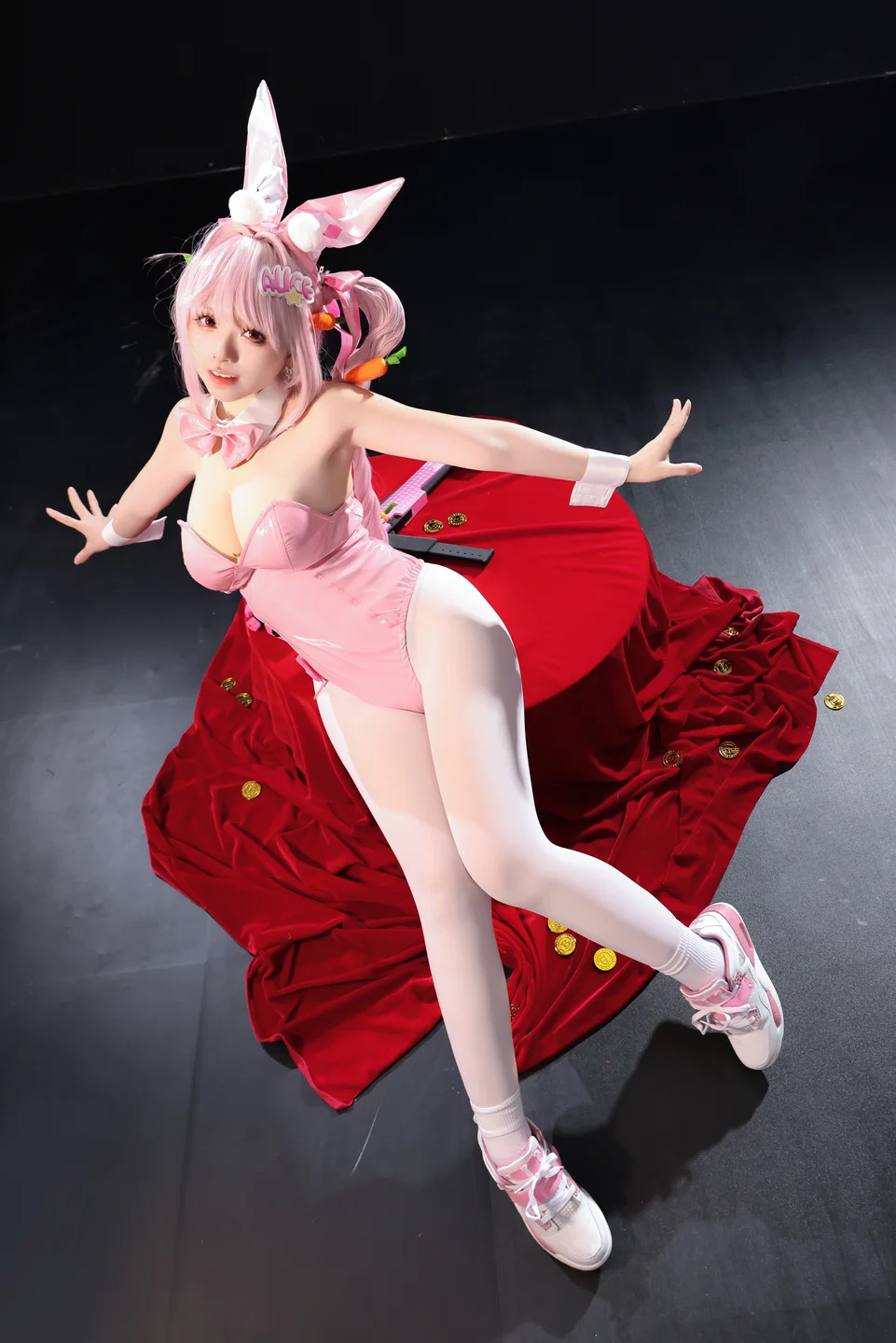 G44不会受伤 - 爱丽丝兔女郎 [15P]
