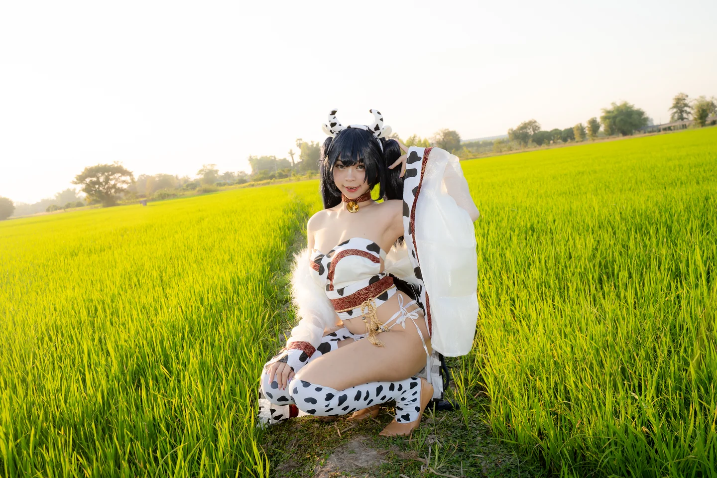 HTM-106+牛の着ぐるみを着たあまねちゃん 【丝足阁写真】047.webp