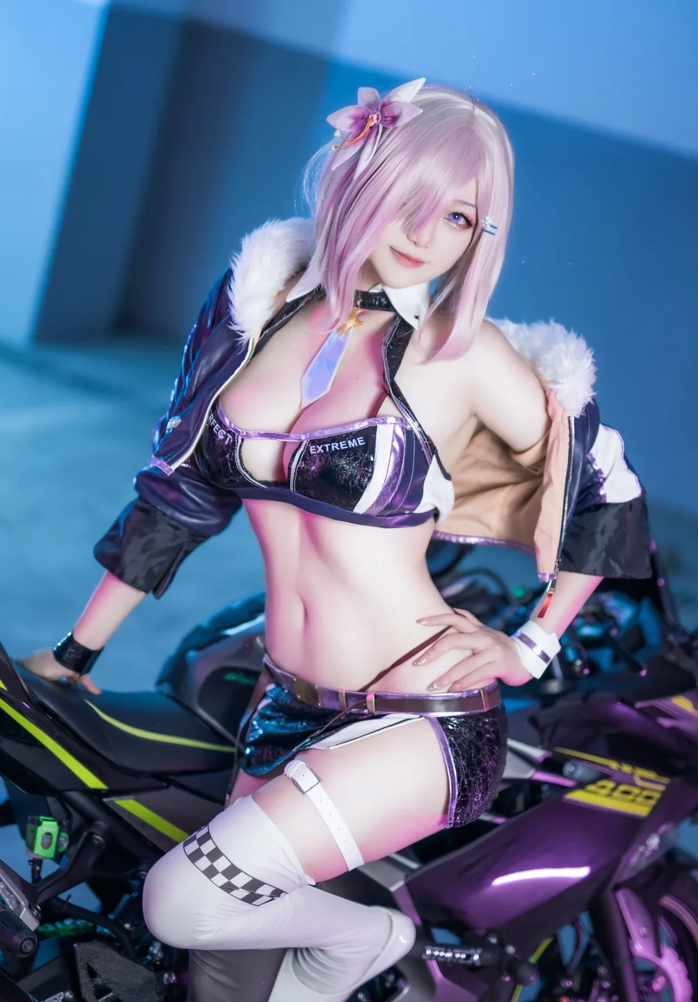 Halo_酱 - 机车赛车服 [12P] 20240911-115857(3).webp