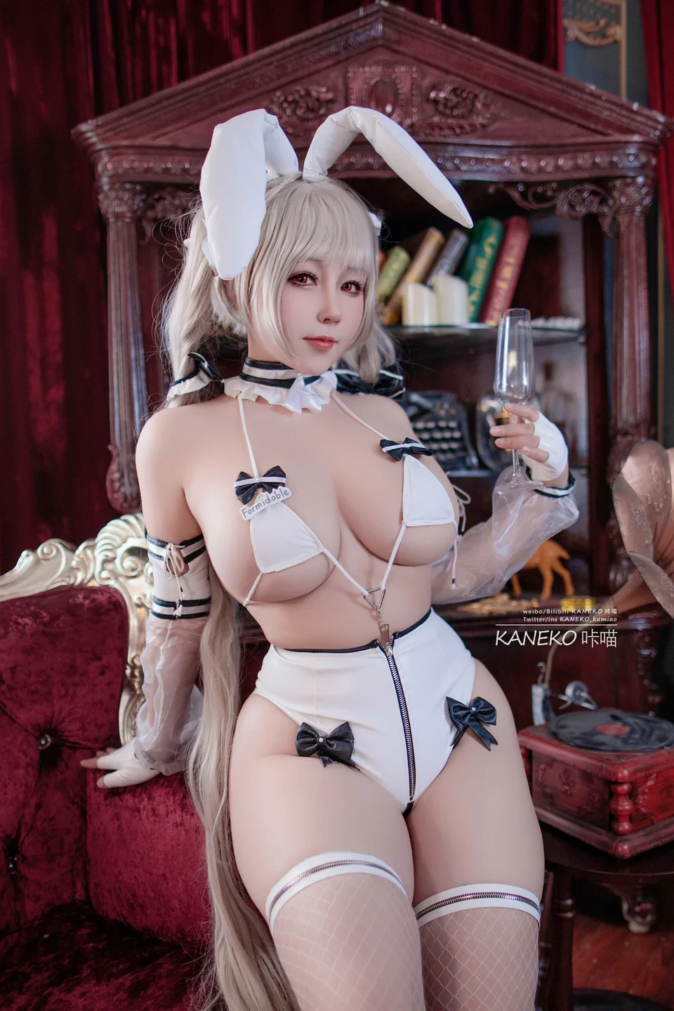 KANEKO_咔喵 – 碧蓝航线 可畏兔女郎[48P2V-2.22GB] 【丝足阁写真】006.webp