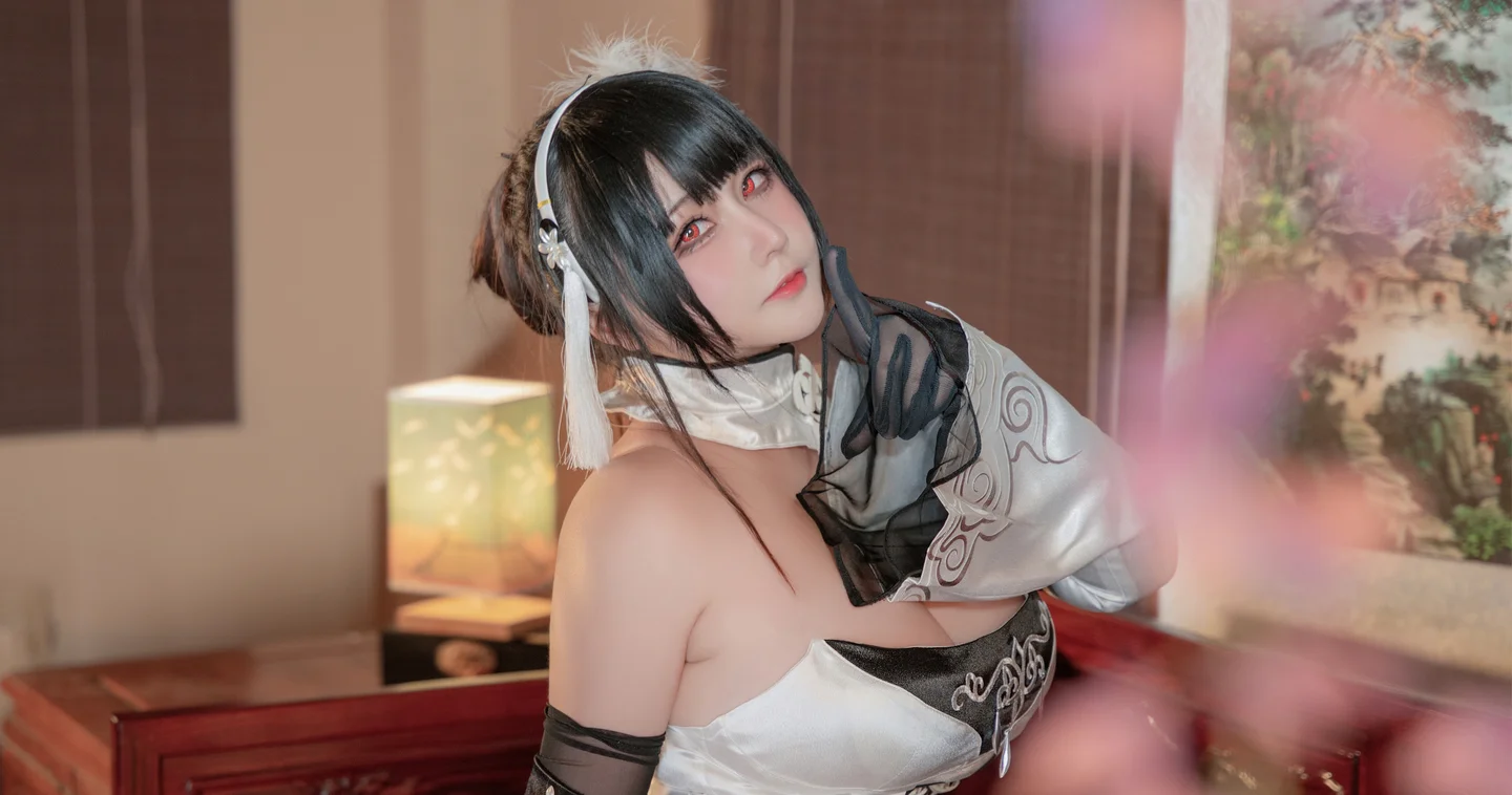 KANEKO_咔喵 – 镇海 白旗袍 [30P-219MB] 【丝足阁写真】009.webp
