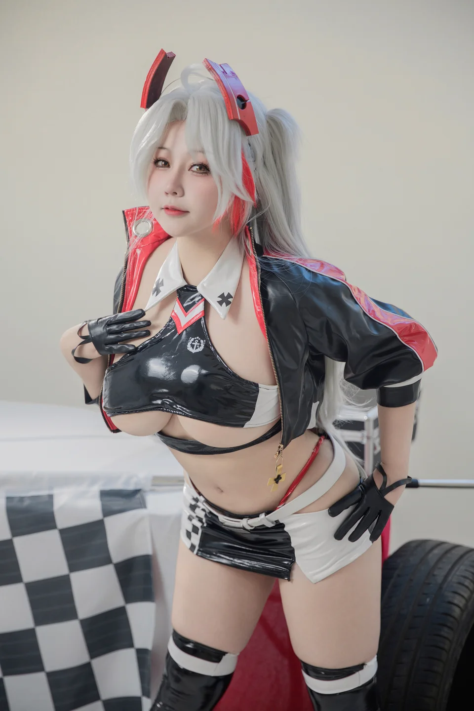 KANEKO_咔喵 - 欧根亲王 赛车服 [36P,2V-769MB] 020.webp