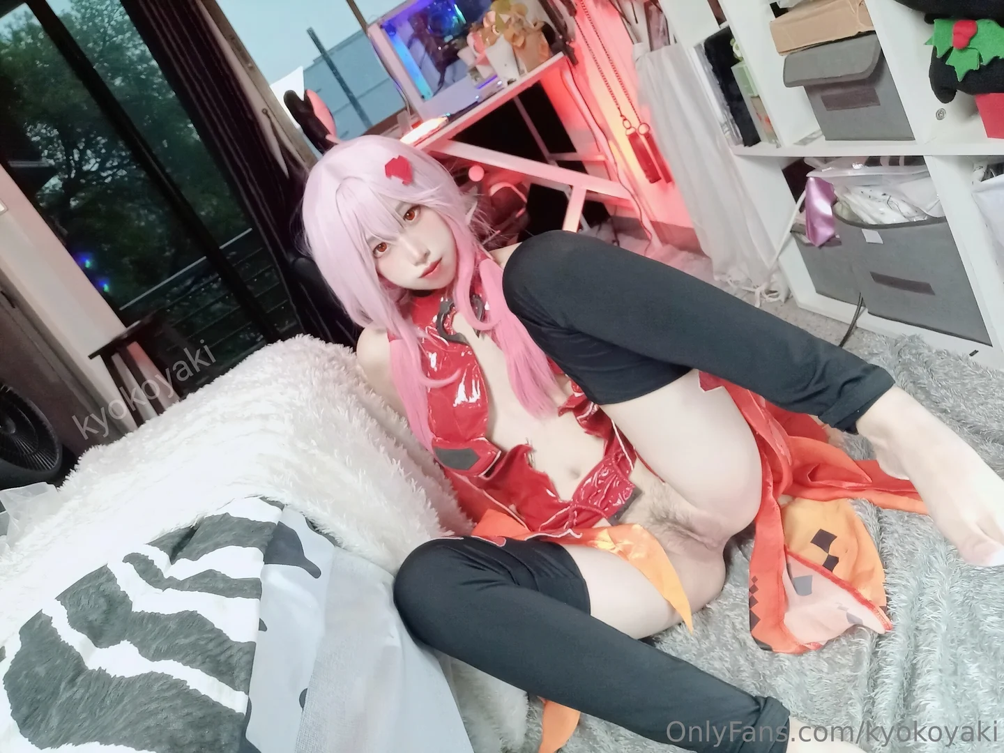 Kyokoyaki - Inori Yuzuriha [30P-234MB]