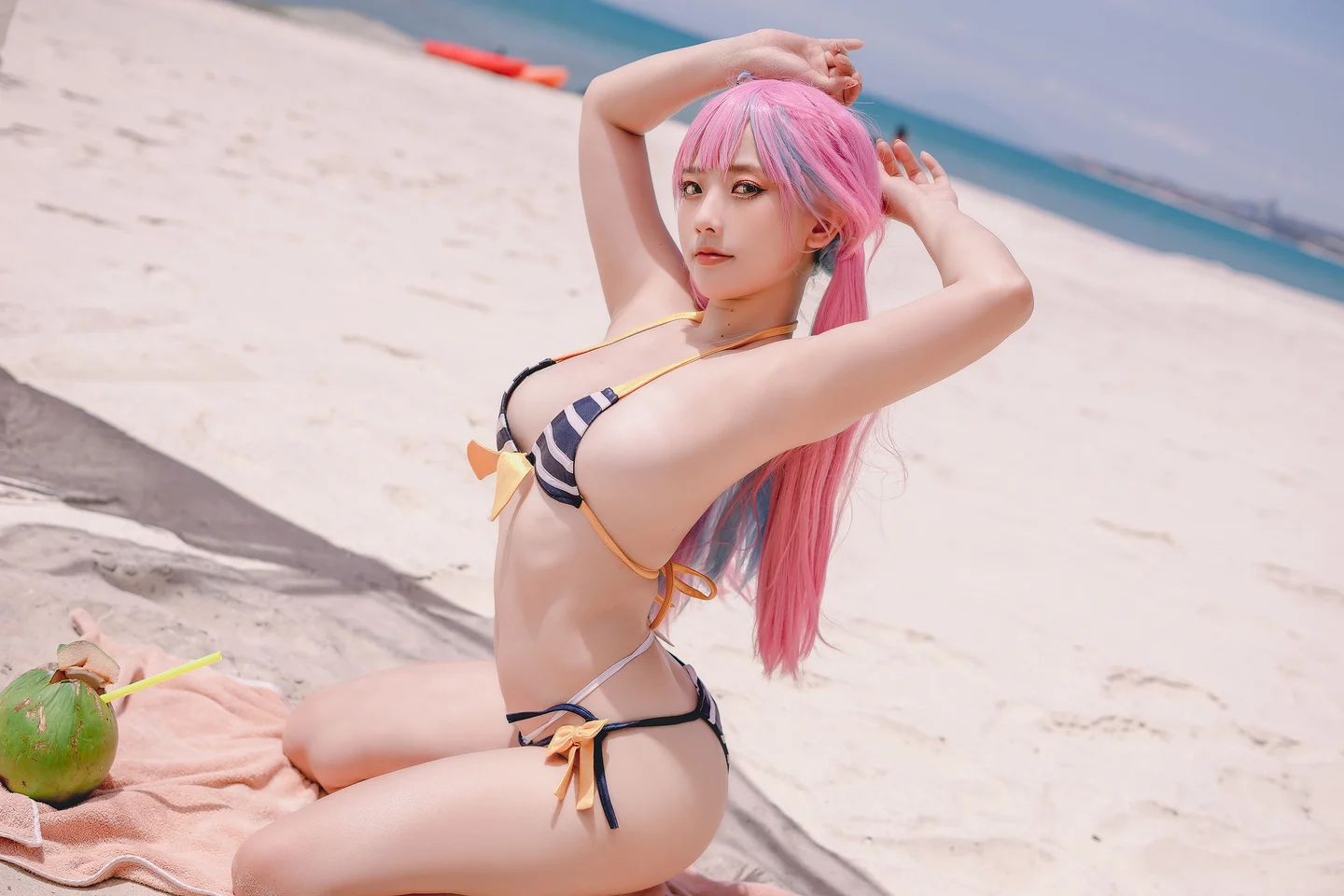 Messie Huang – Aqua Bikini [34P-64MB] 【丝足阁写真】008.webp